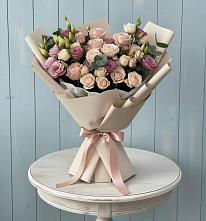 Букет цветов из:  Розы и Лизиантусы #REPLACE_PRED# Сеймчане