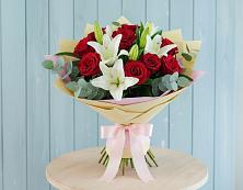 Букет цветов из:  Лилии и Розы #REPLACE_PRED# Сеймчане