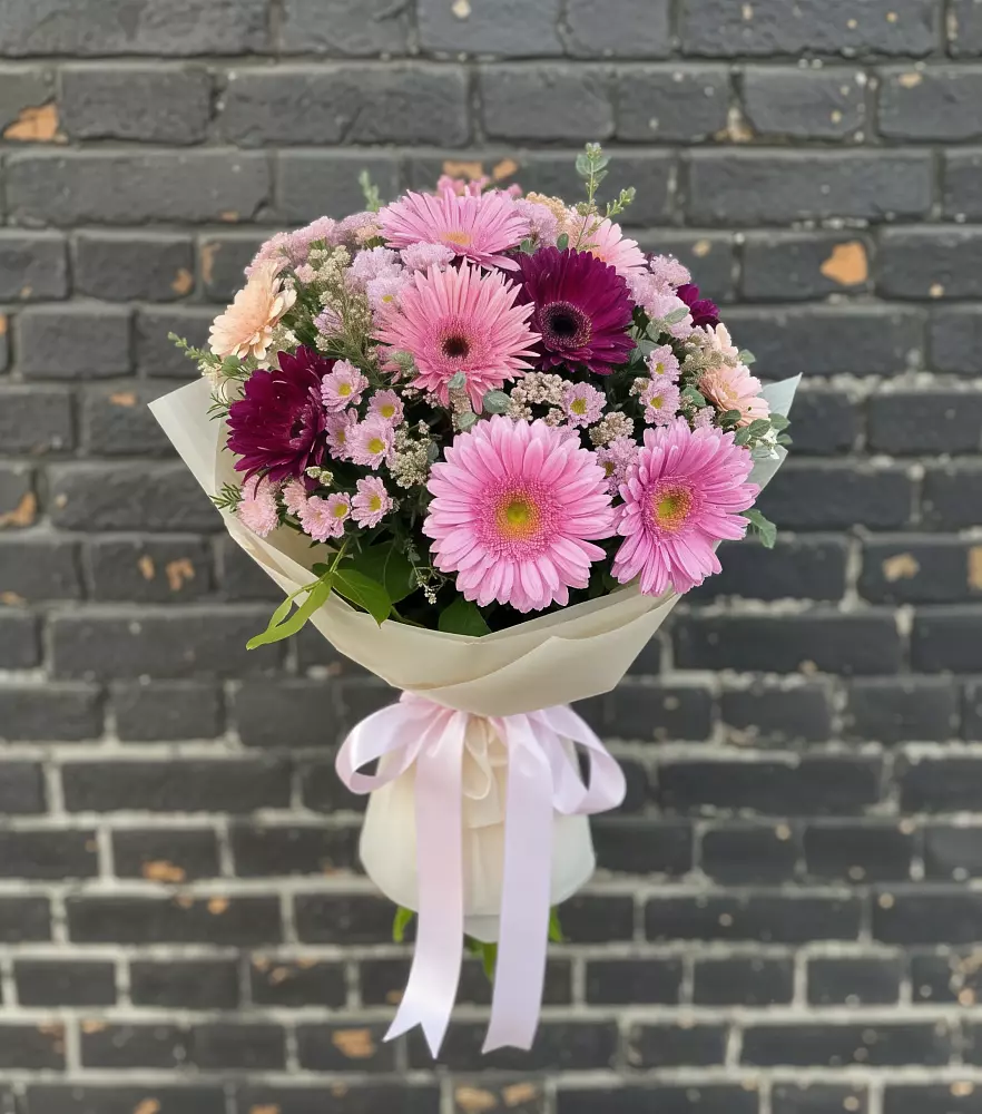 Букет цветов из: Герберы и Хризантемы в Сеймчане