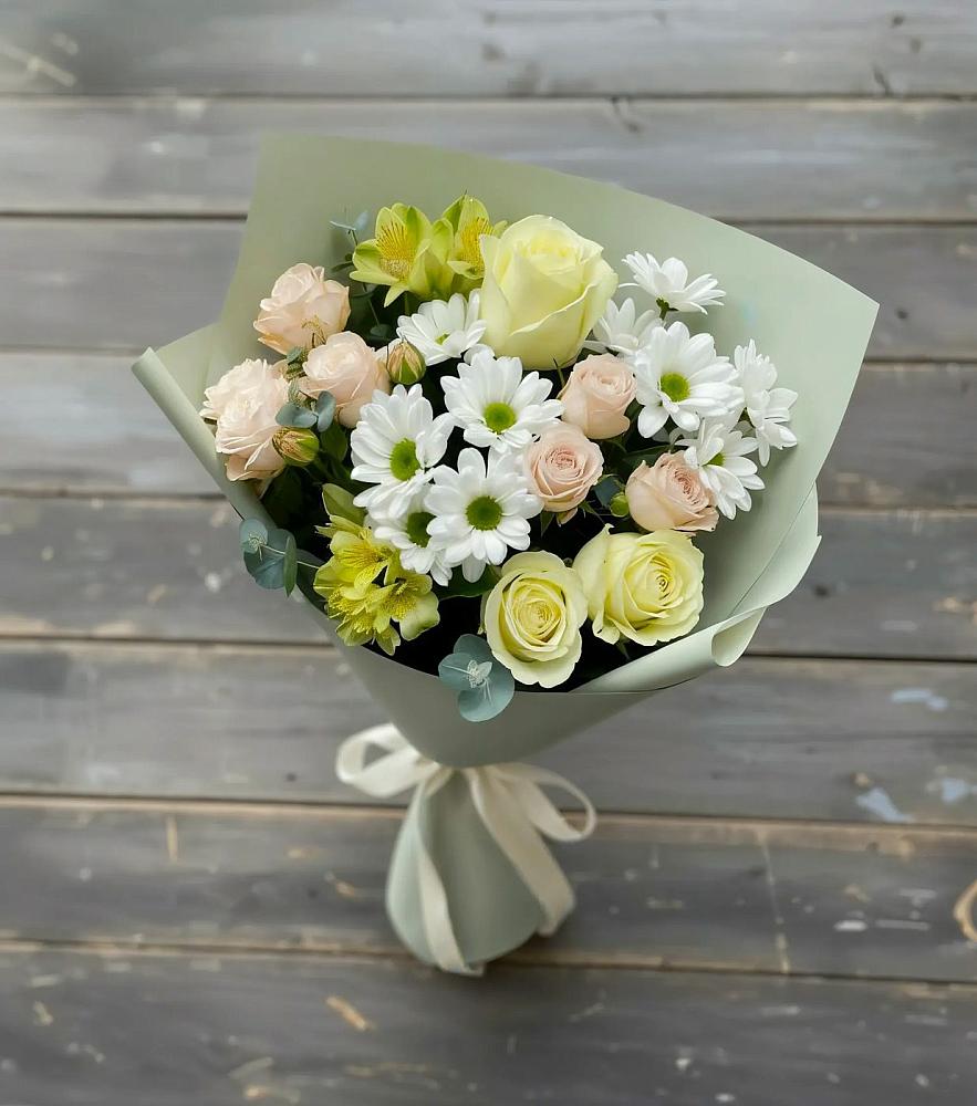 Букет цветов из: Альстромерии, Розы и Хризантемы в Сеймчане