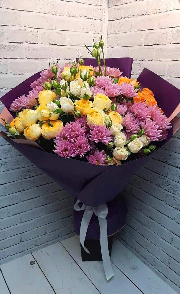 Букет цветов из: Хризантемы и Розы в Сеймчане