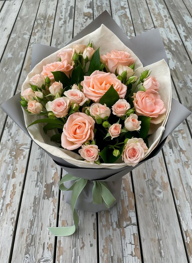 Букет цветов из: Розы в Сеймчане