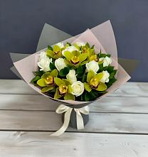 Букет цветов из:  Орхидеи и Розы в Сеймчане