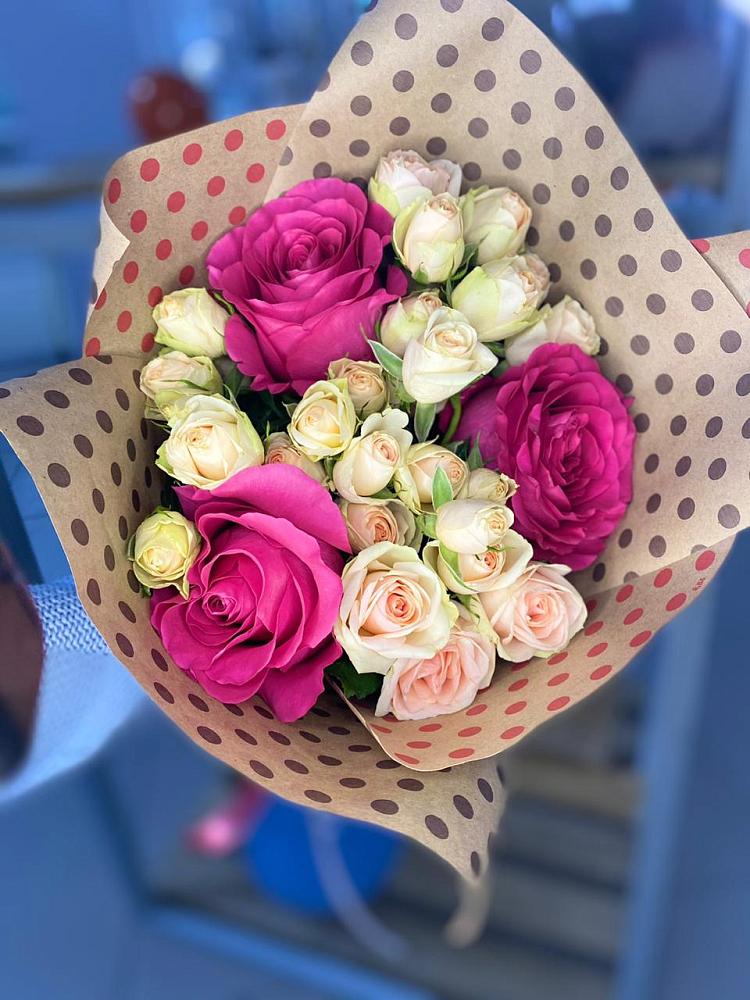 Букет цветов из: Розы в Сеймчане