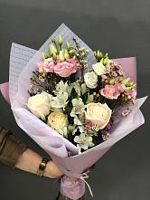 Букет цветов из:  Альстромерии, Розы и Лизиантусы #REPLACE_PRED# Сеймчане