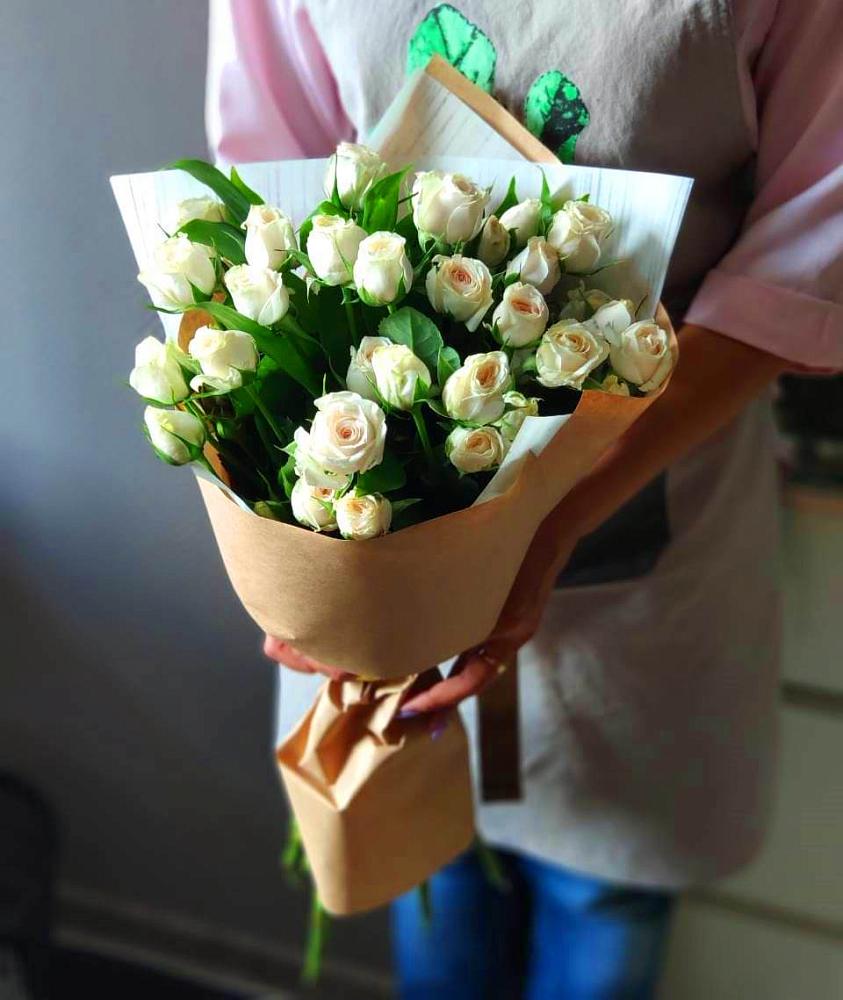 Букет цветов из: Розы в Сеймчане
