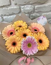 Букет цветов из:  Герберы в Сеймчане