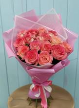 Букет 15 Розовых роз Равель в Сеймчане