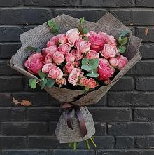 Букет цветов из:  Розы в Сеймчане