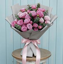 Букет цветов из:  Розы в Сеймчане